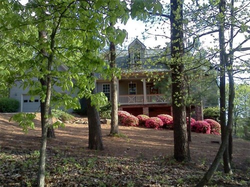 106 Cherokee Drive S