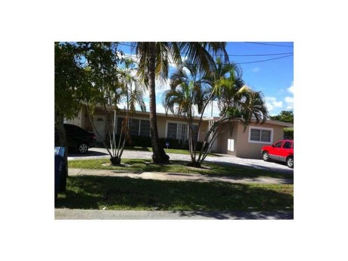 240 SW 10 AV