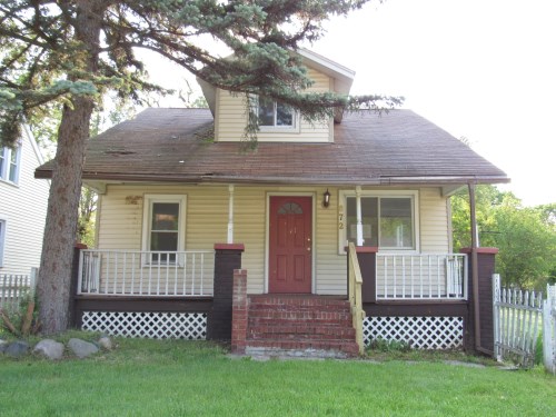 872 Stanley Ave