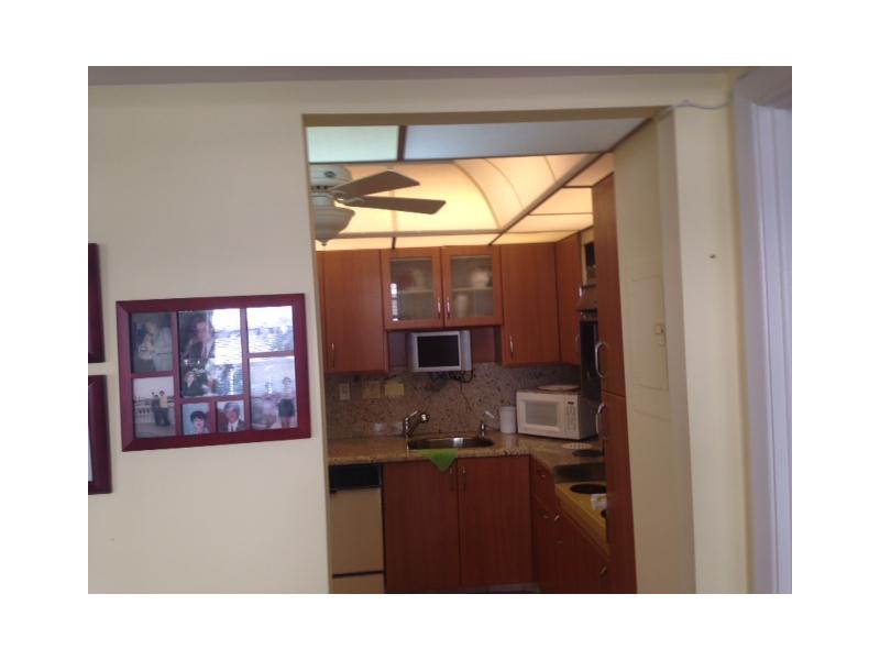 1833 S OCEAN DR # 205