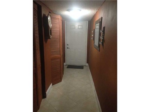 6950 W 6 AV # 203