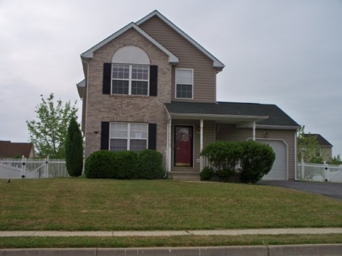 5 Maria Ln