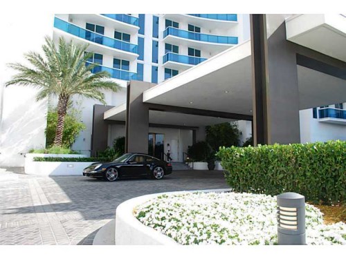 2711 S OCEAN DR # 3404