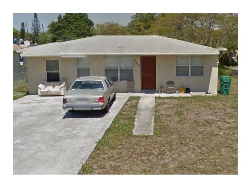 912 AVENUE I