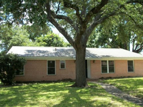 1402 Viewridge Dr