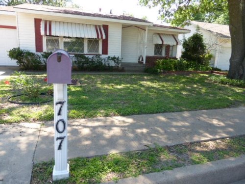 707 Sycamore St