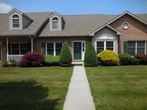 1353 Georgetown Cir