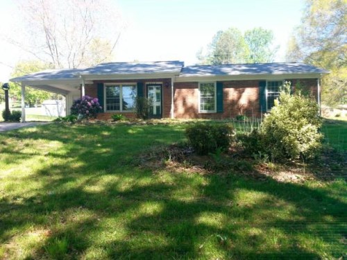 4015 Humming Bird Dr