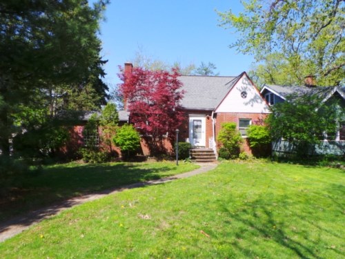 1640 Brainard Rd