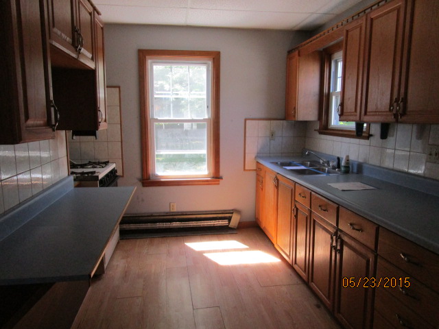 24 Hazel St