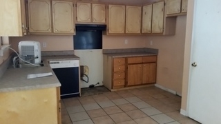 1917 Riverside Dr