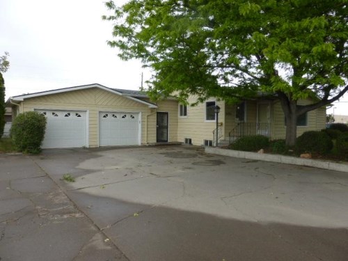 2195 Alta Vista Dr