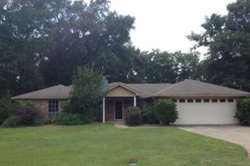 809 N White Oak Rd