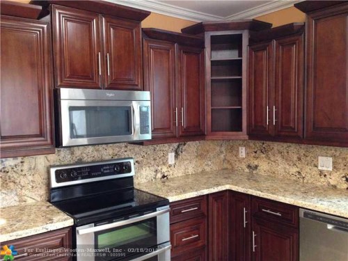 1295 WEEPING WILLOW WY