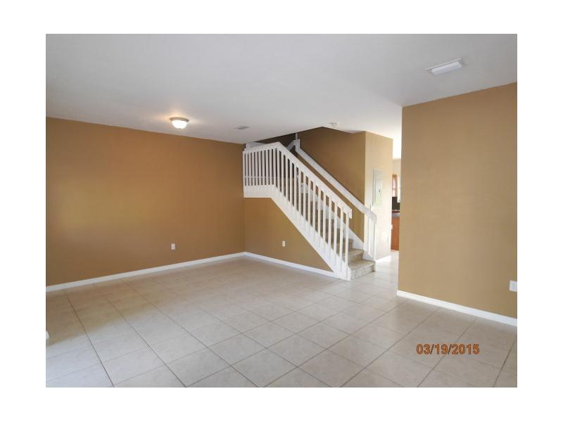 3064 SE 17 AV # 3064