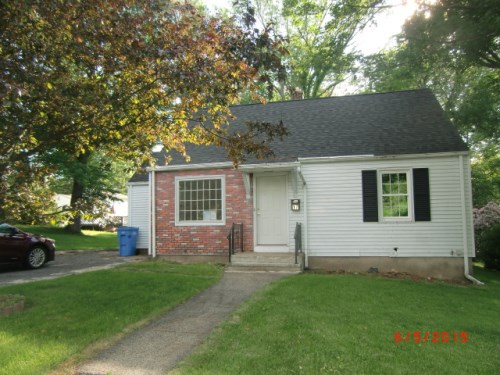 17 Green Acre Drive