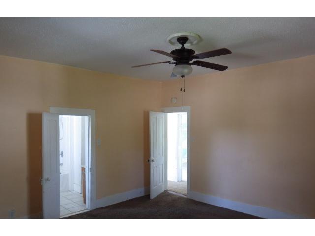 515 Allen Pl
