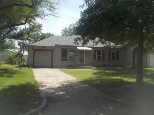 2203 E Mesita St