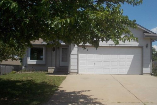2404 Mainsgate Dr