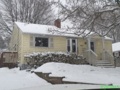 440 Pond Point Ave