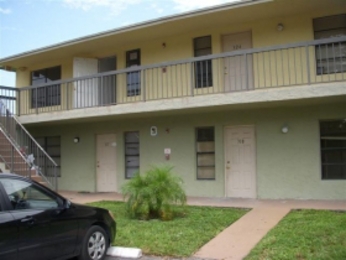 5065 Palm Hill Dr Unit 323