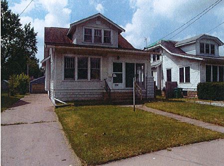 2216 W Laura Ave