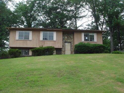1548 W Bayonne Drive