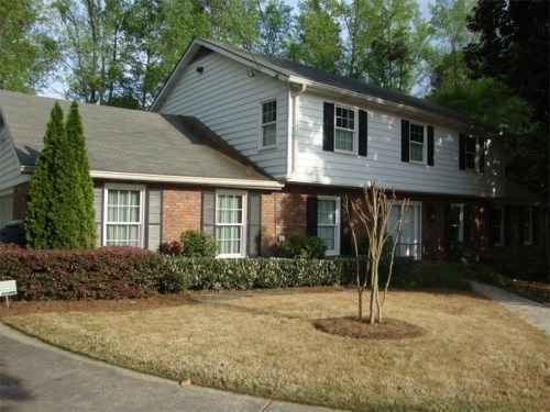 1162 Oakcrest Drive