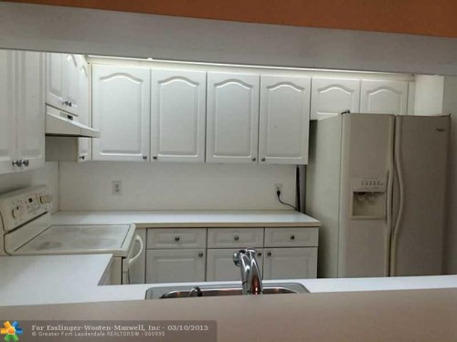 900 SW 128 Ave. # 203D