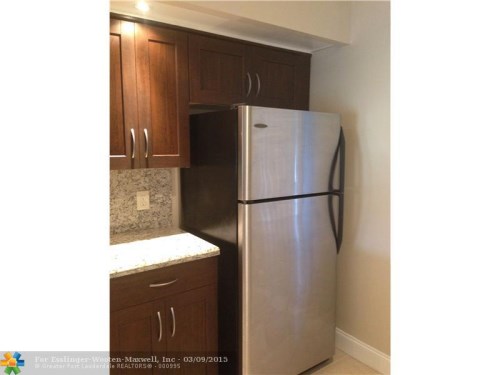 850 SW 138th Ave # D107