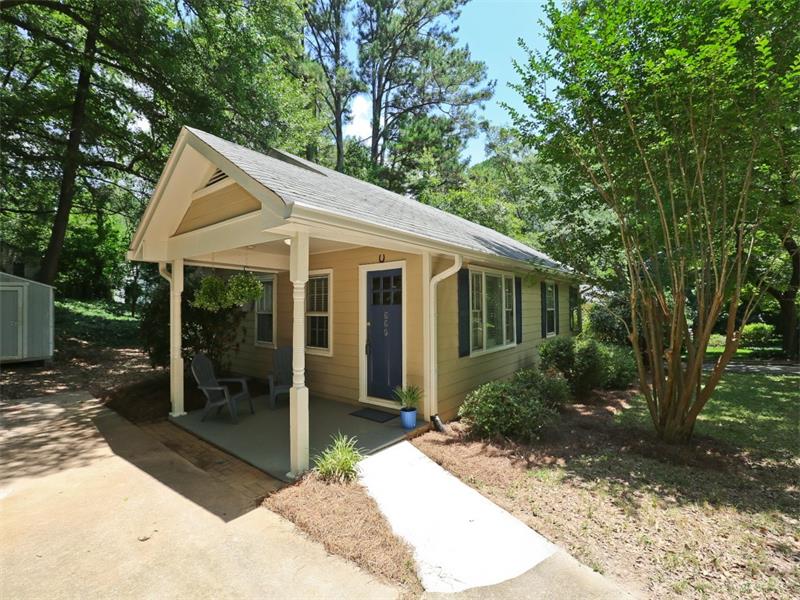 660 Scott Circle