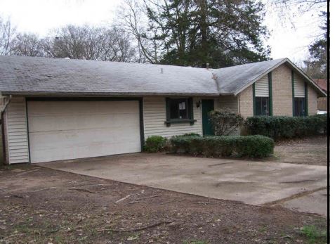 106 Hillcreek Drive
