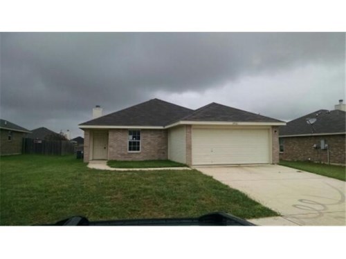 3901 Bolivar Dr