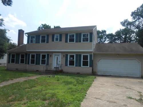 11005 Ironwood Dr