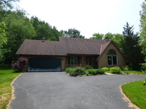 W279 S3310 Ledward Ct