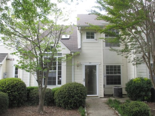 333 Lees Mill Dr