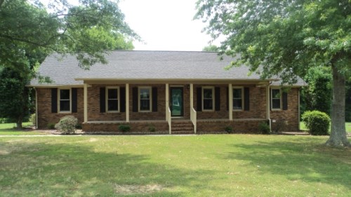211 Collier Dr