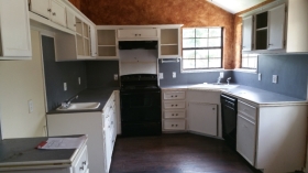 400 Crooked Lane