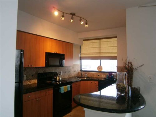 1330 WEST AV # 2209