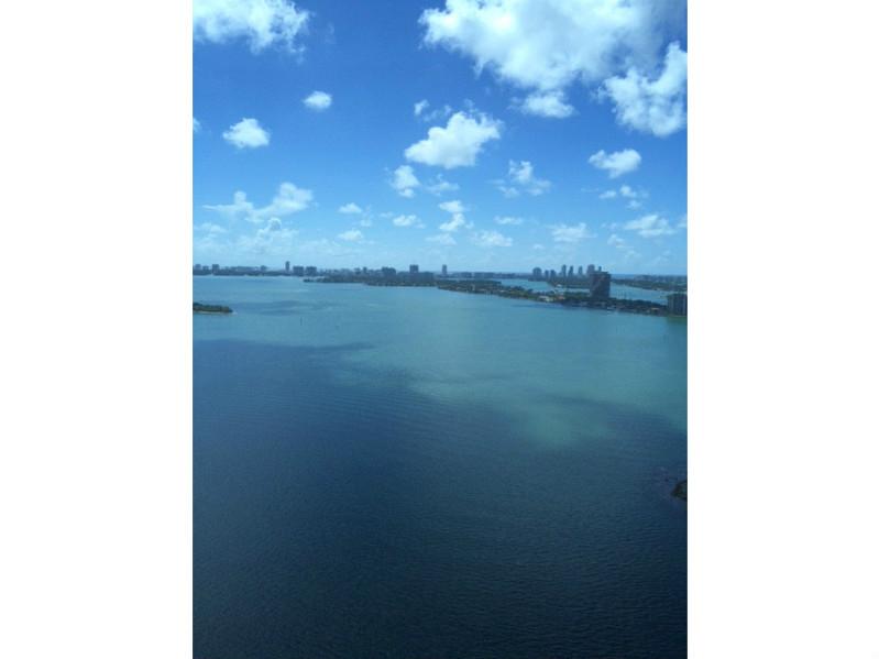2020 N BAYSHORE DR # 2501
