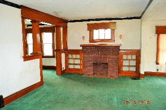 219 Hutchinson Ave