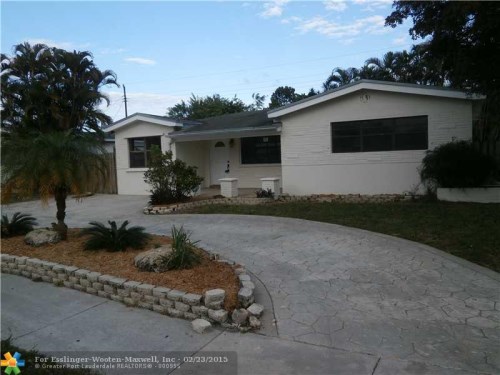 2913 ISLAND DR