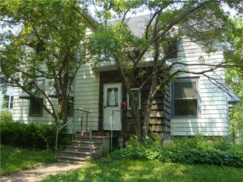 1122 W 4th St