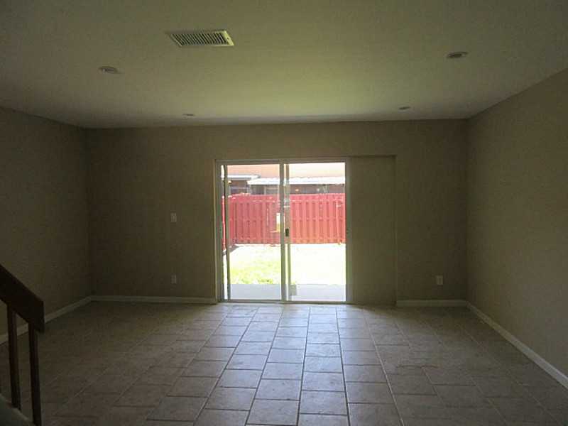 224 NW 106 AV # 0