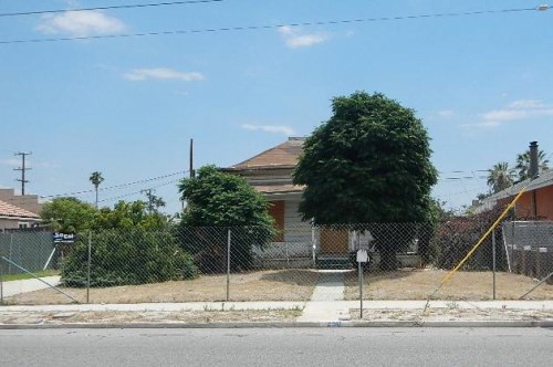 250 W Main Street