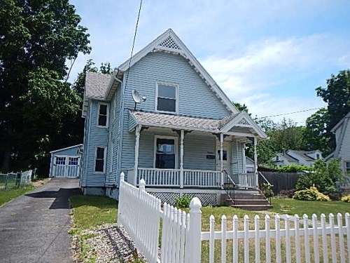 14 William St