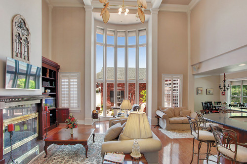 4437 RUE PLACE PONTCHARTRAIN Street