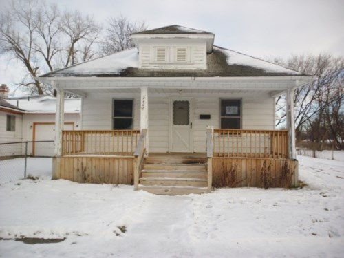 2408 Glenwood Ave