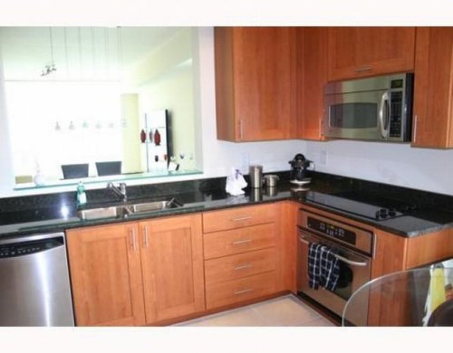 3340 NE 190 ST # LP1709