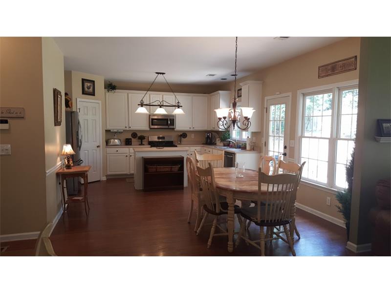 645 Glenrose Trail